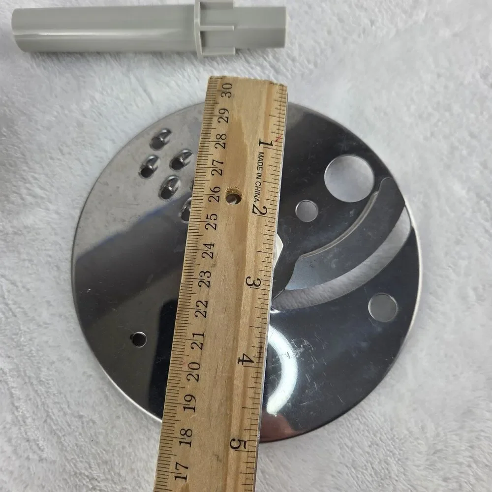 Hamilton Beach Scovill Emmie Model 544 Food Processor Slice Shred Disc & Slinger